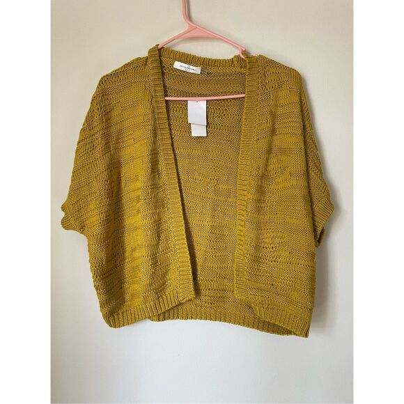 NEW With Tags Josie Natori XS Yellow Knit Short Sleeve Sweater Crochet - Picture 1 of 5